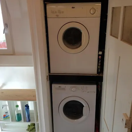 Mejane 23- 3eme Etage